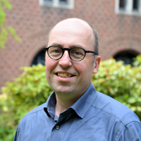 Dr. Markus Büker